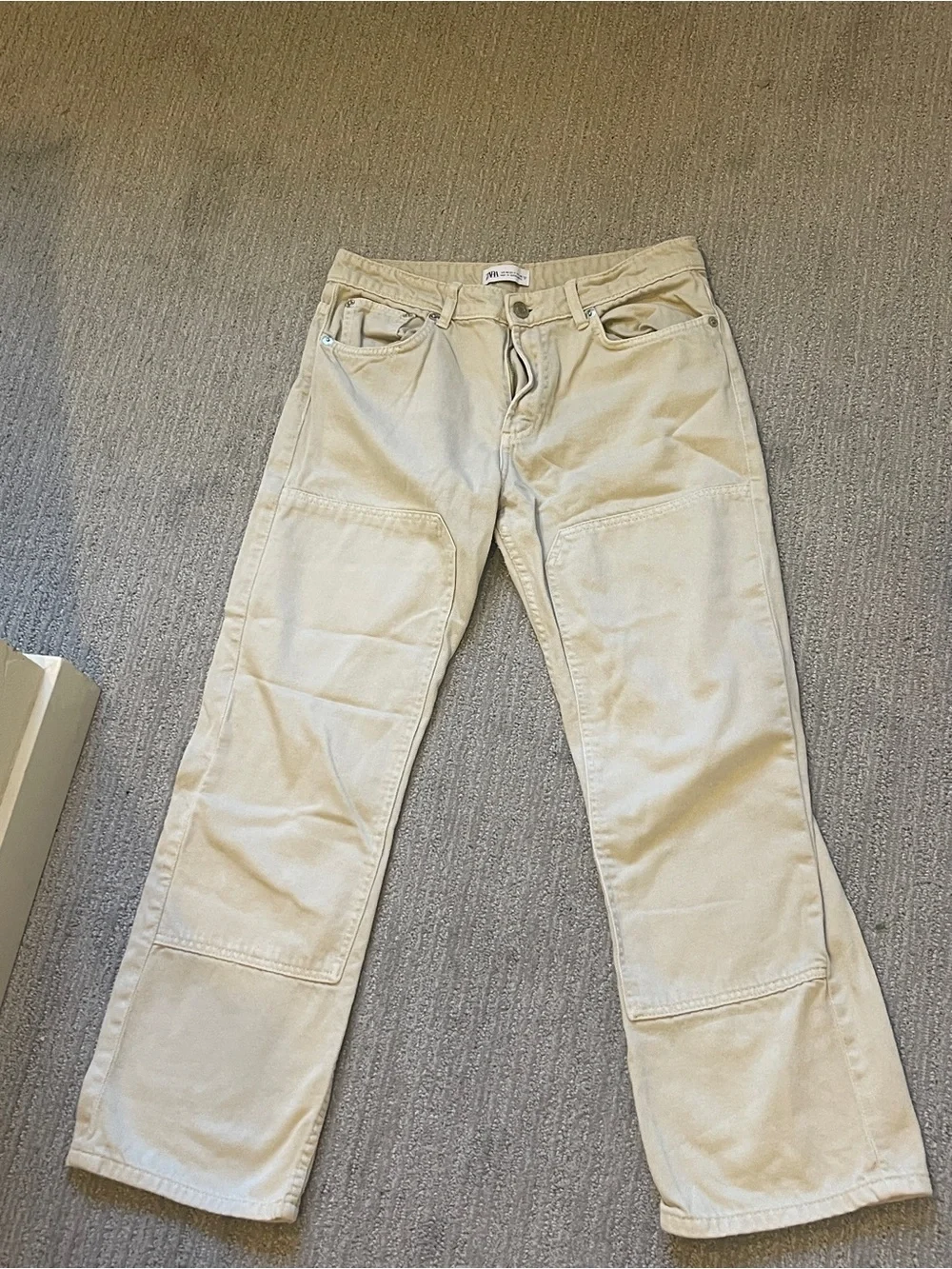 Women’s Beige Jeans - Casual Straight Fit